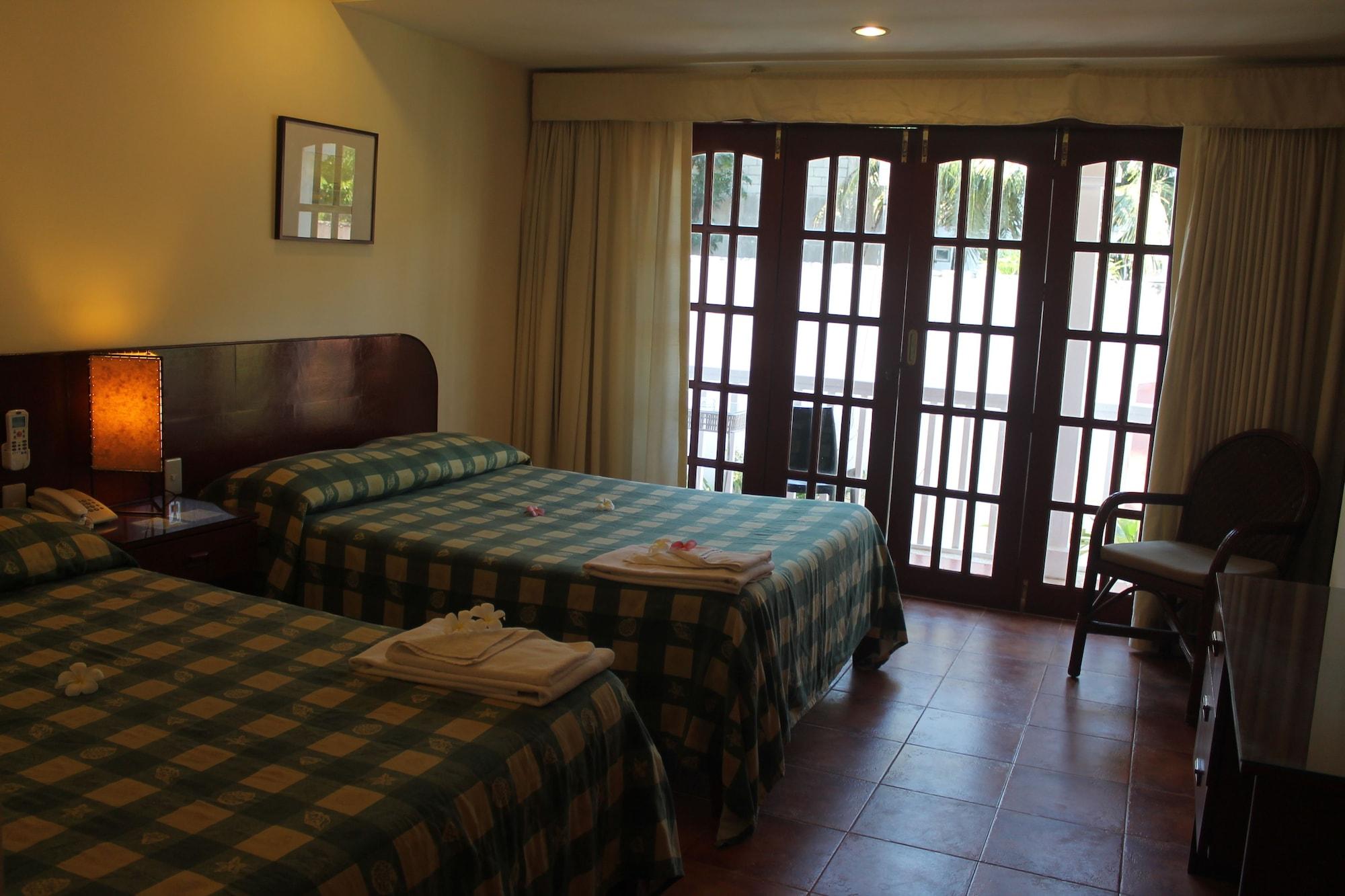 Hey Jude Resort Hotel Balabag  Екстер'єр фото