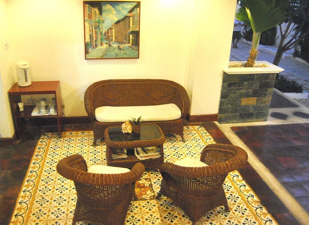 Hey Jude Resort Hotel Balabag  Екстер'єр фото