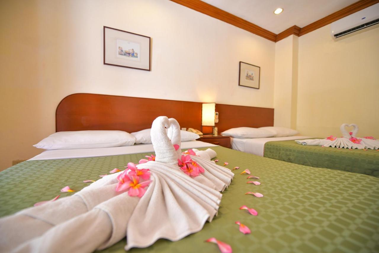 Hey Jude Resort Hotel Balabag  Екстер'єр фото